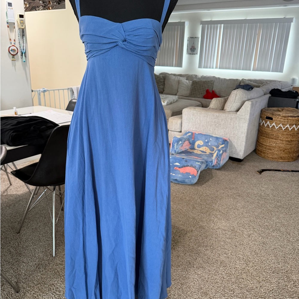 Chic Strapless Blue Dress